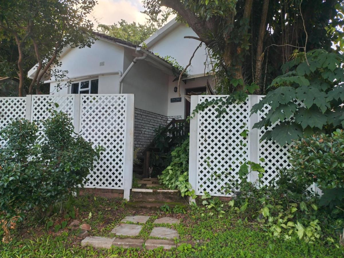 Beach Wood Cottages Shelly Beach Exterior photo